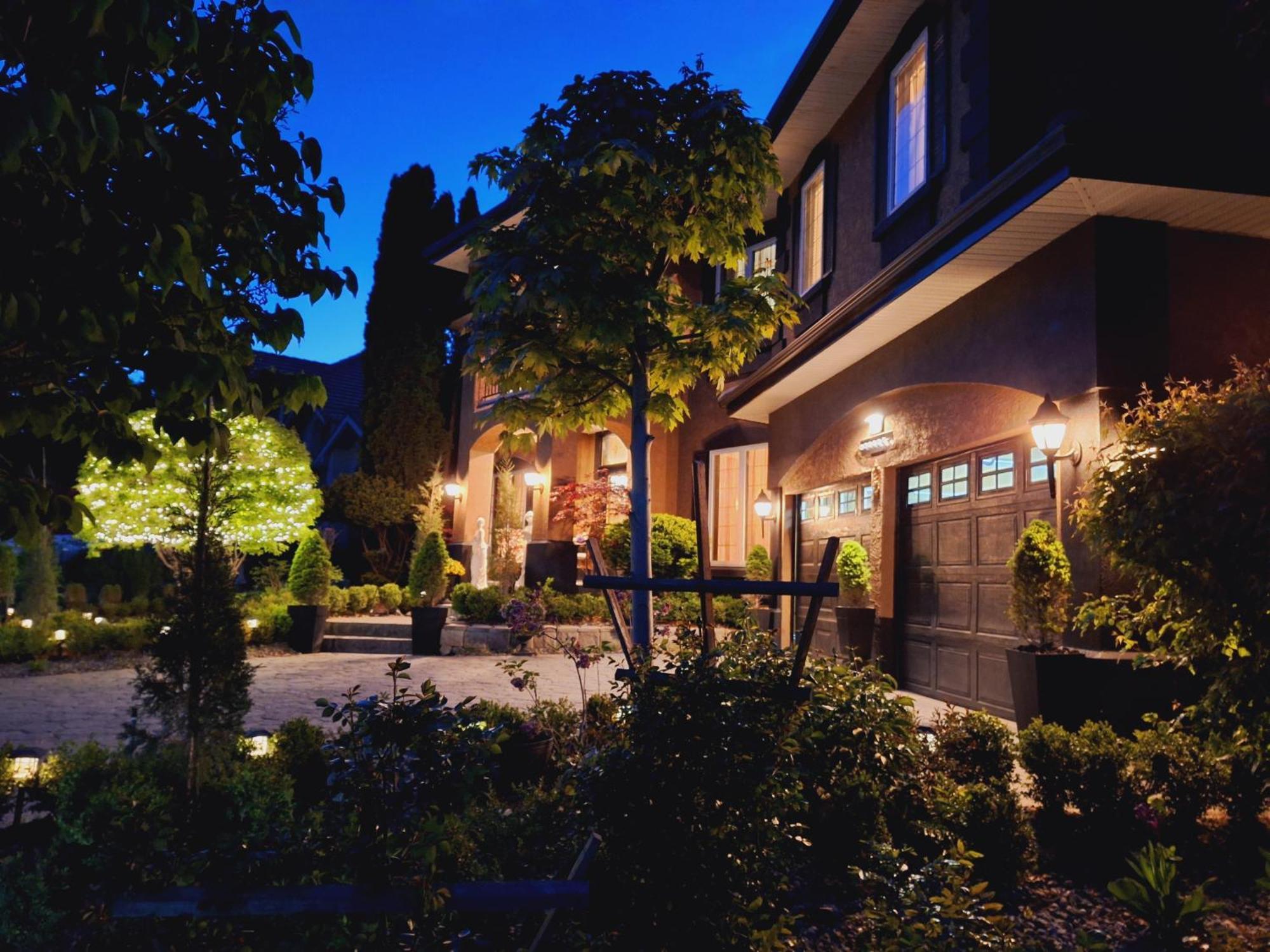 Villa Bellissimo Frantalia - La Galleriseum Versaliere Kelowna Kültér fotó